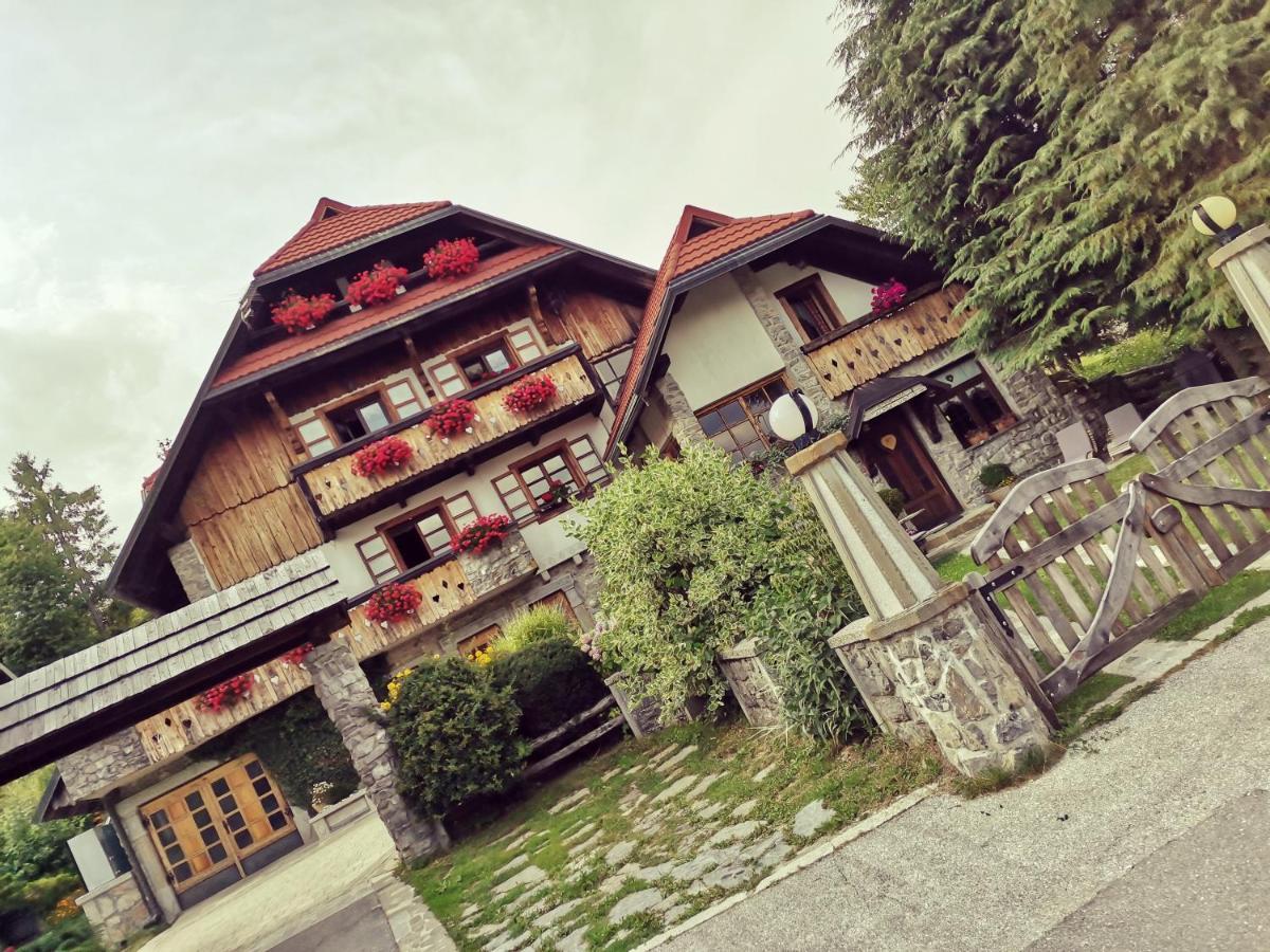 Apartma Alpski Vrt Vojsko Luaran gambar